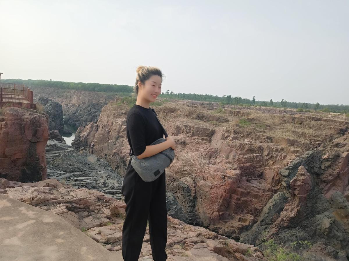 Khajuraho Dreams Homestay Екстер'єр фото